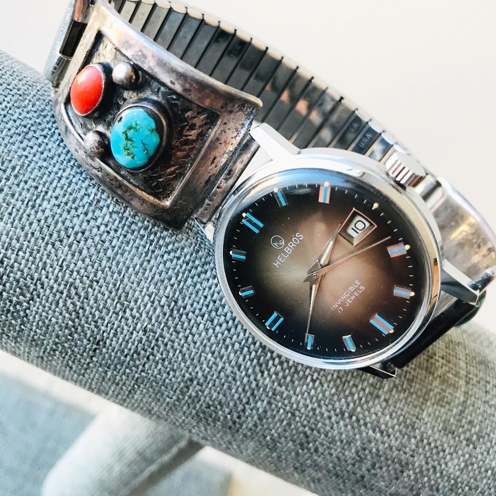 VINTAGE 1970 HELBROS AUTOMATIC MENS WATCH